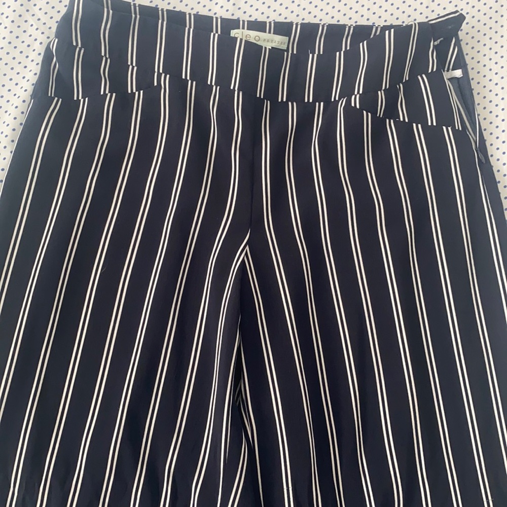 Straight leg pinstripes trousers